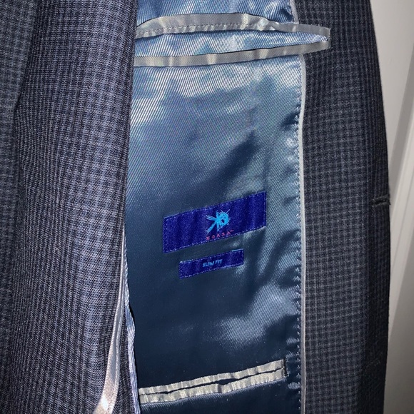 Dinner jacket - Picture 2 of 3